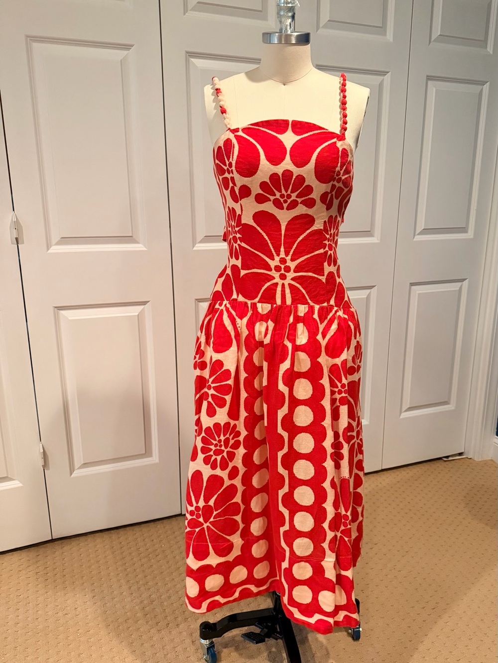 FARM Rio Red and Cream Floral Midi Dress - Picture 3 of 9
